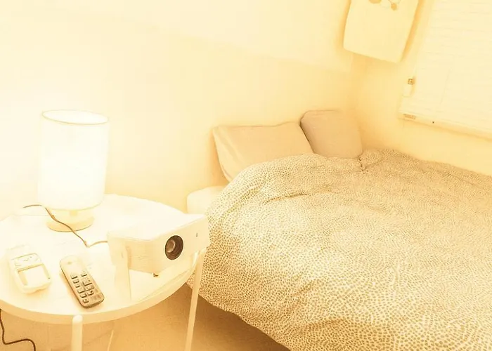 Arex # Queen Bed 5 #10 People # Airport Railway Station # Triple Station # Hong Dae # #3room # Dmc # 아파트호텔 서울특별시